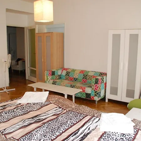 Melantrichova Apartment *