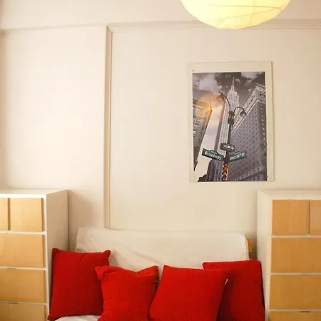 Melantrichova Apartment *