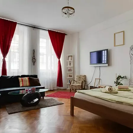 Melantrichova Apartment *