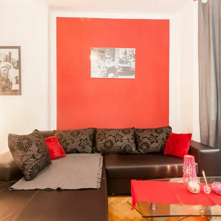 Melantrichova Apartment *